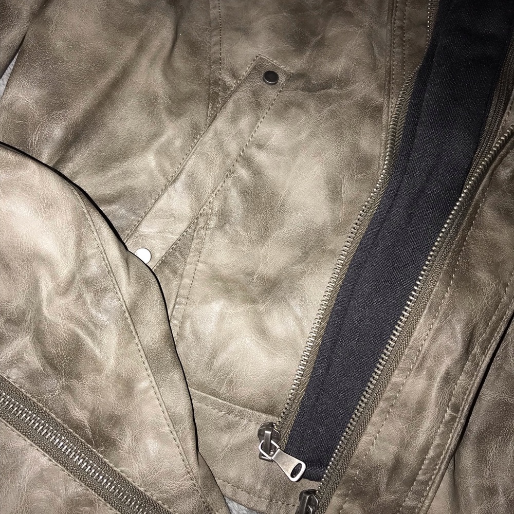 Multi-Wear Jacket - Picture 2 of 3